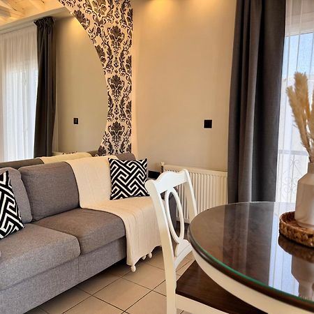 Orianna Suites Skiathos Exterior photo